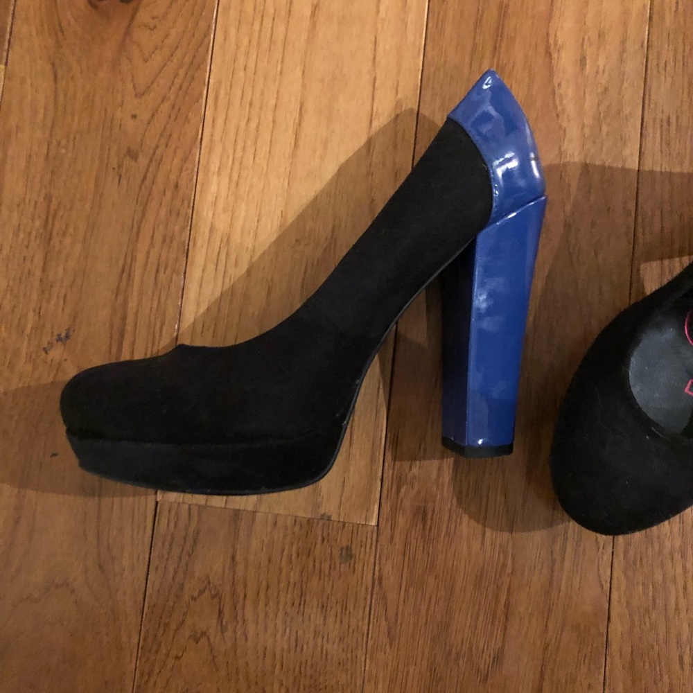 Block heel pumps - Picture 5 of 7